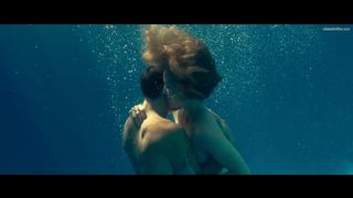 Evelyne Brochu - Cafe De Flore