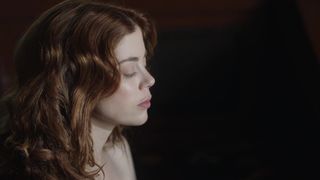 Charlotte Hope – The Spanish Princess s01e08 (2019)
