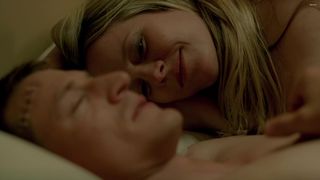 Natalia Avelon, Alexandra Moen - Strike Back S02 E09 (2011)