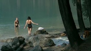 Antonia Liskova, Maria de Medeiros - Riparo (2007)