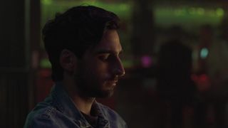 Agnes Bouchard, sexy - Matthias et Maxime (2019) Naked movie scenes