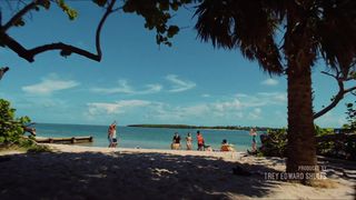 Alexa Demie nude - Waves (2019)