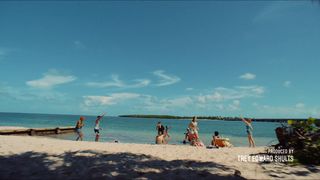 Alexa Demie nude - Waves (2019)