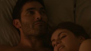 Alexandra Daddario, Kimiko Glenn, Sunita Mani - Can You Keep a Secret (2019) sexy topless scenes