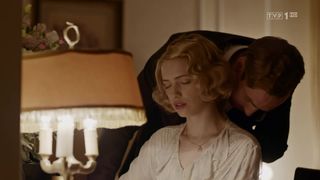 Irena Melcer, Paulina Galazka - Drogi Wolnosci s01e07 (2018) Naked actress in a sexy video