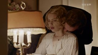 Irena Melcer, Paulina Galazka - Drogi Wolnosci s01e07 (2018) Naked actress in a sexy video