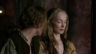 Lotte Verbeek – Outlander s03e12 (2017) celeb hot scene