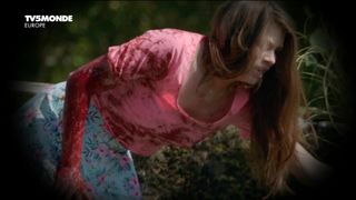 Florence Coste - La face (2016) Nude "topless" scene