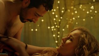 Nienke Van Hofslot - Women of the Night (Keizersvrouwen) s01e09 (2019) Nude of staging scene