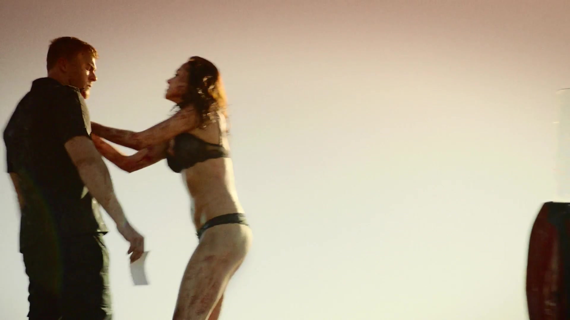 Christina Ochoa naked – Blood Drive s01e02 (2017)