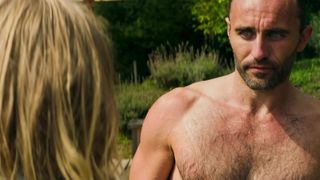 Julia Dietze - 5 Frauen (2016) Naked actress in a TV movie scene