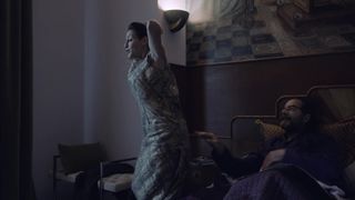 Alina Nastase, Eleonora Wexler - La Valla s01e03 (2020) celeb hot movie scene