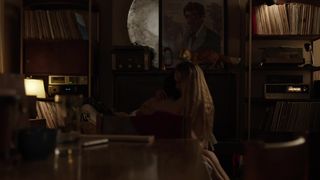 Jemima Kirke sexy - Girls (2016) (Season 5, Episode 4)