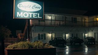 Sienna Miller - American Woman (2018) Censorship celebs scenes