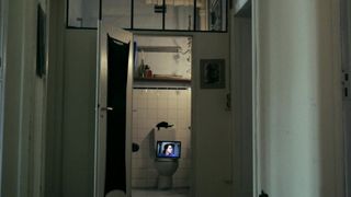 Elena Martin, Laura Weissmahr - Julia ist (2017) Сut videos