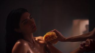 Tuba Buyukustun naked - Rise of Empires Ottoman (2020) (Season 1, Episode 3)