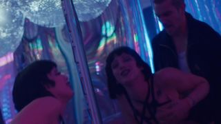 Asphyxia Noir, Charlotte Stokely, Ana Mulvoy Ten nude - The Queen of Hollywood Blvd (2017)