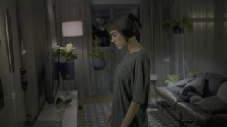 Carla Salle - Onisciente s01e04 (2020) Nude movie scene