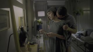 Carla Salle - Onisciente s01e04 (2020) Nude movie scene