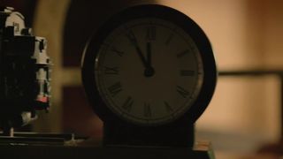 Simona Krainova, Johana Vaskova - Vybijena (2015) Sexy film scene