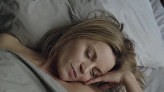 Malgorzata Foremniak - Slugi boze (2016) Censorship erotic scene