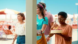 Rebecca Coco Edogamhe, Amanda Campana - Summertime s01e05 (2020) sexy hot movie scene