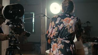 Larisa Polonsky, Dominique Fishback - The Deuce s01e08 (2017) Naked film scene