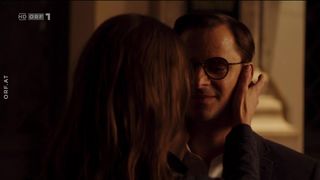 Aenne Schwarz - Blind ermittelt Das Haus der Lugen (2019) Naked actress in a "topless" scene