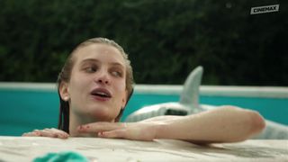 Bianka Berenyi - Viragvolgy (2018) Nude movie scene