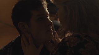 Addison Timlin nude - Sleeping in Plastic (All Roads to Pearla) (2019)