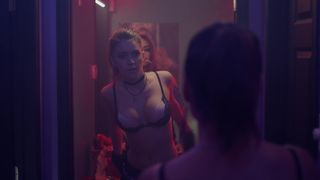 Sandrine Bisson - Veterane (2017) Naked of staging scene