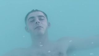 Sara Serraiocco - La ragazza del mondo (2016) celeb nude video