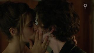 Sophie Pfennigstorf hot - Tatort  (2017)