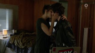 Sophie Pfennigstorf hot - Tatort  (2017)