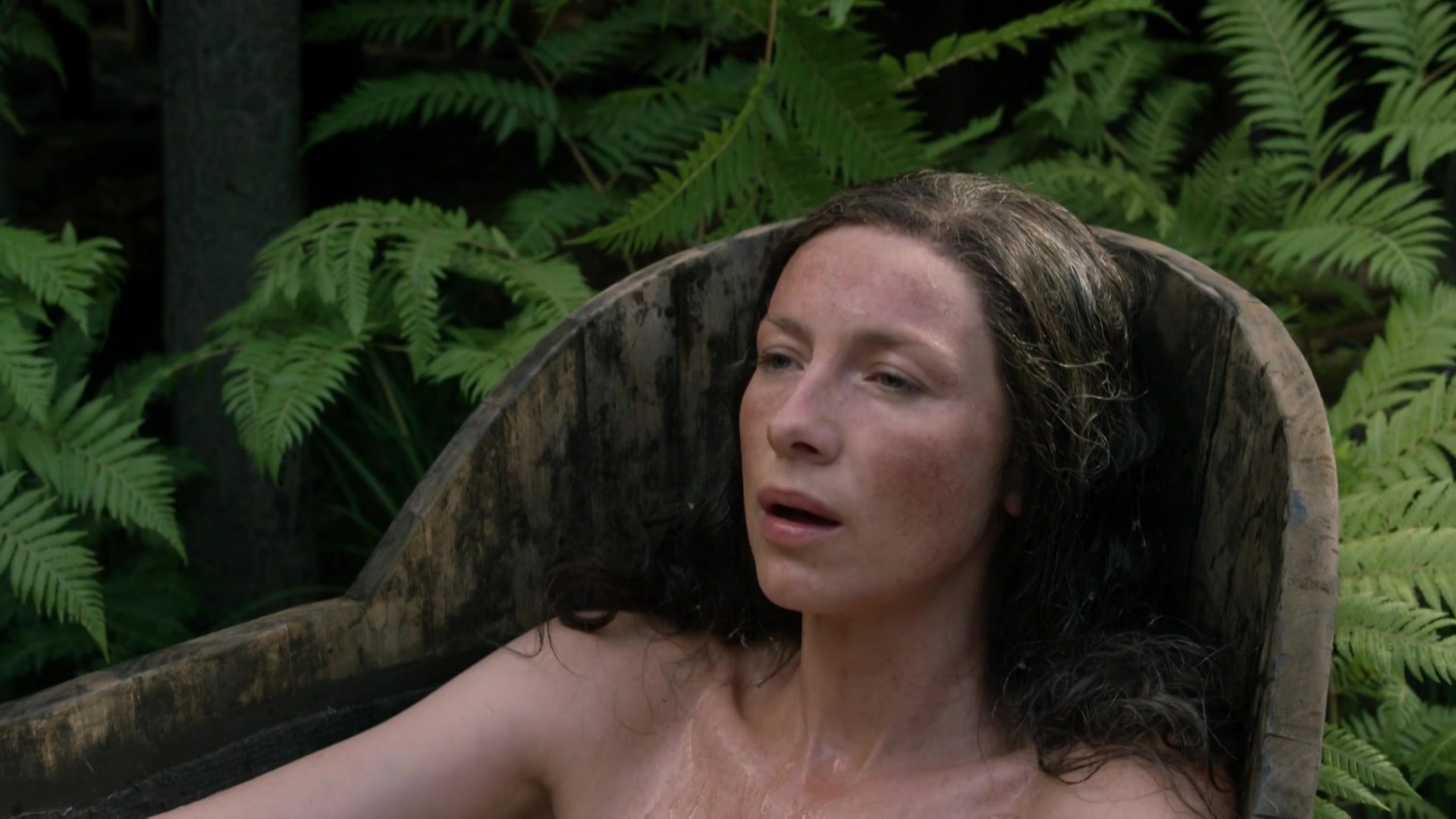 Caitriona Balfe – Outlander s03e11 (2017) Sexy movie video