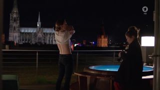 Meike Droste, Bettina Lamprecht naked - Frau Temme sucht das Gluck Der Charakter der Macht (2017)