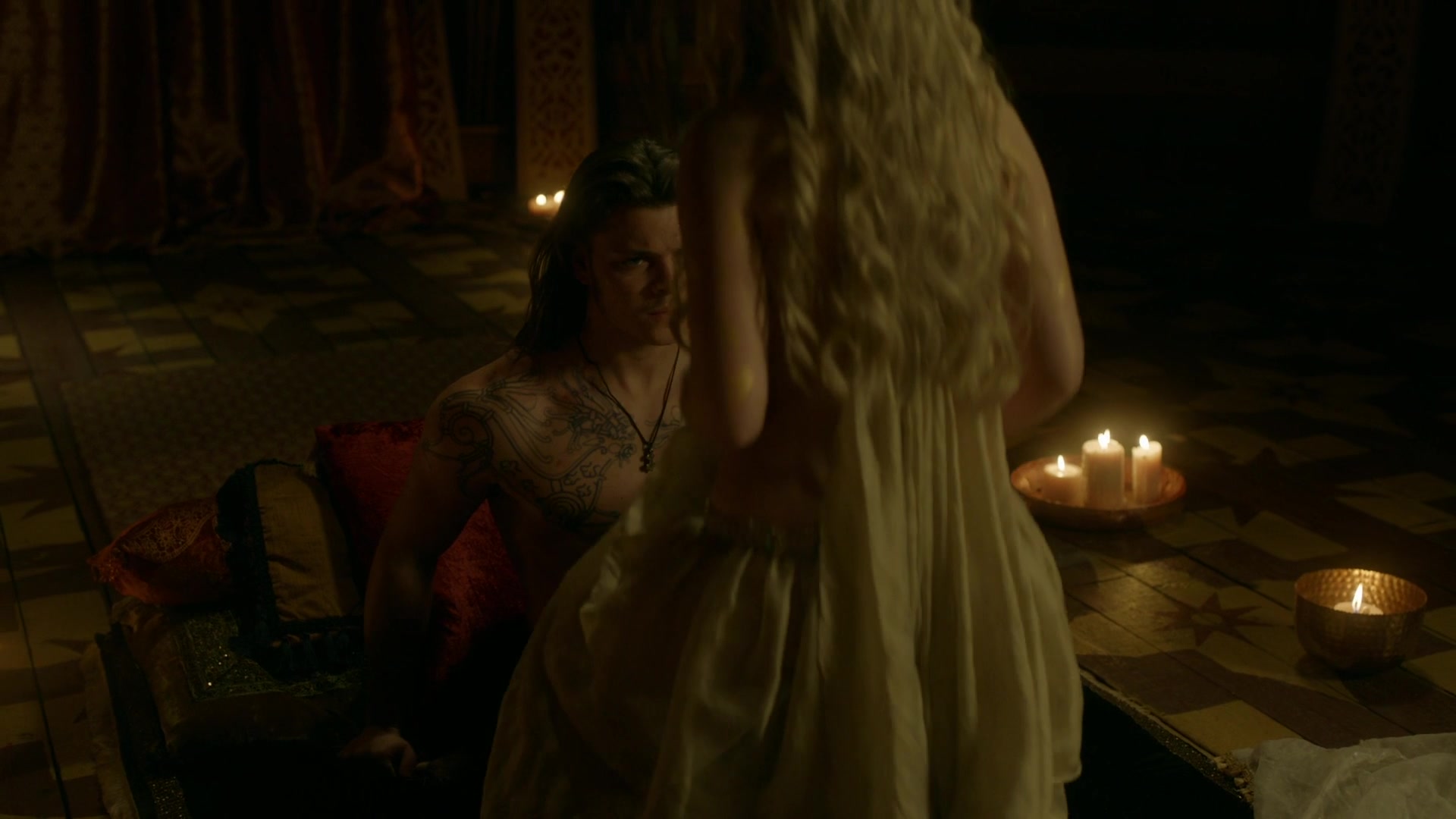 Alicia Agneson – Vikings s06e10 (2020) Naked actress in a TV movie scene