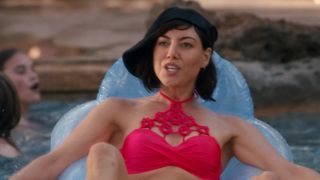 Aubrey_Plaza__Alice_Wetterlund_-_Mike___Dave_Need_Wedding_Dates (2016)