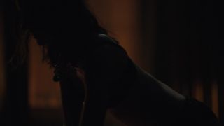 Laysla De Oliveira, Hallea Jones - Locke _ Key s01e01-02 (2020) Sexy film scene