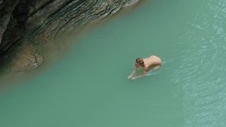 Mariya Ulyanova - Kuhnya. Vojna za otel s01e01e04 (2019) Naked movie scene