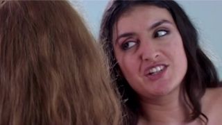 Sovannie Sim, Jacqueline Corado, Melodie Marcq, Karina Beuthe Or - Combien (2004)_1