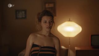 Janina Fautz - Preis der Freiheit (2019) Naked actress in a sexy videos