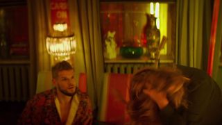 Anna Mikhalkova, Lukerya Ilyashenko - Pro lyubov. Tolko dlya vzroslykh (2017) Nude movie scene