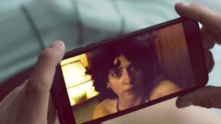 Lucia Uribe hot - Unstoppable (Desenfrenadas) (2020) (Season 1, Episode 9)