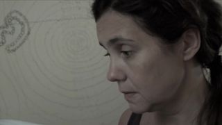 Adriana Esteves nude, Bianca Bin sexy - Canastra Suja (2016)