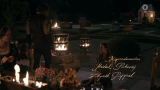 Helen Woigk - Die Puppenspieler (2017) Nude "topless" scene