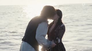 Helen Woigk - Die Puppenspieler (2017) Nude "topless" scene