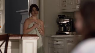 Alison Jaye hot - Shameless (2020) (Season10,Episode10)