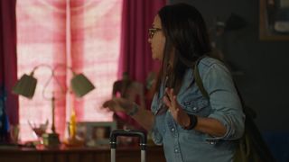 Mikey Madison nude - Better Things (2017) (Season 2, Episode 3)