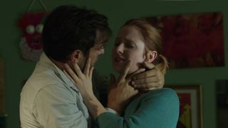 Roisnn O'Donovan, Valentina Cervi - Vivere (2019) sexy 1080p_0001